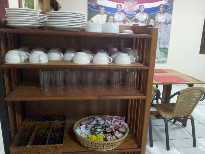 Hostal Casa Suiza Asuncion Ngoại thất bức ảnh