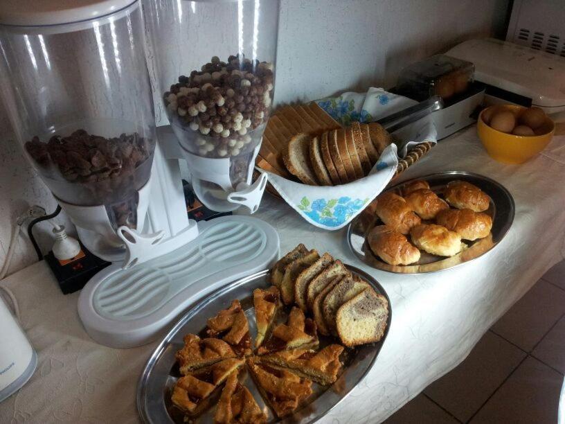 Hostal Casa Suiza Asuncion Ngoại thất bức ảnh